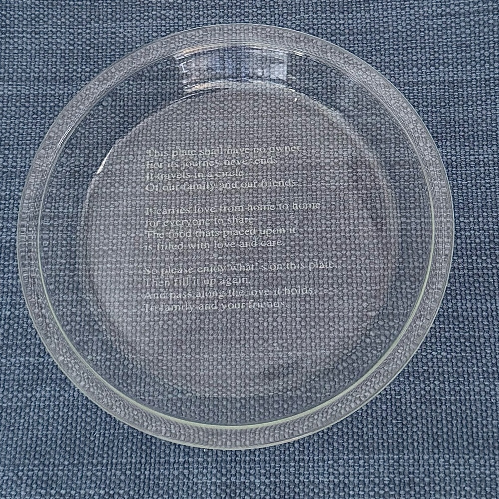 Vintage Pyrex 209 Pie Plate, 9”